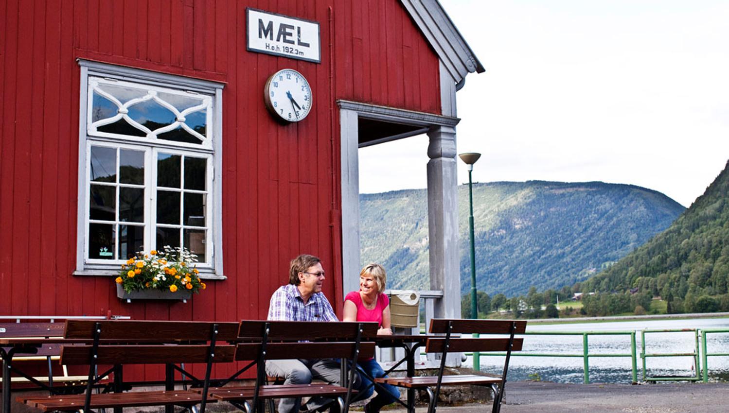 Mæl stasjon er omgjort til kaffestasjon med enkel matservering
