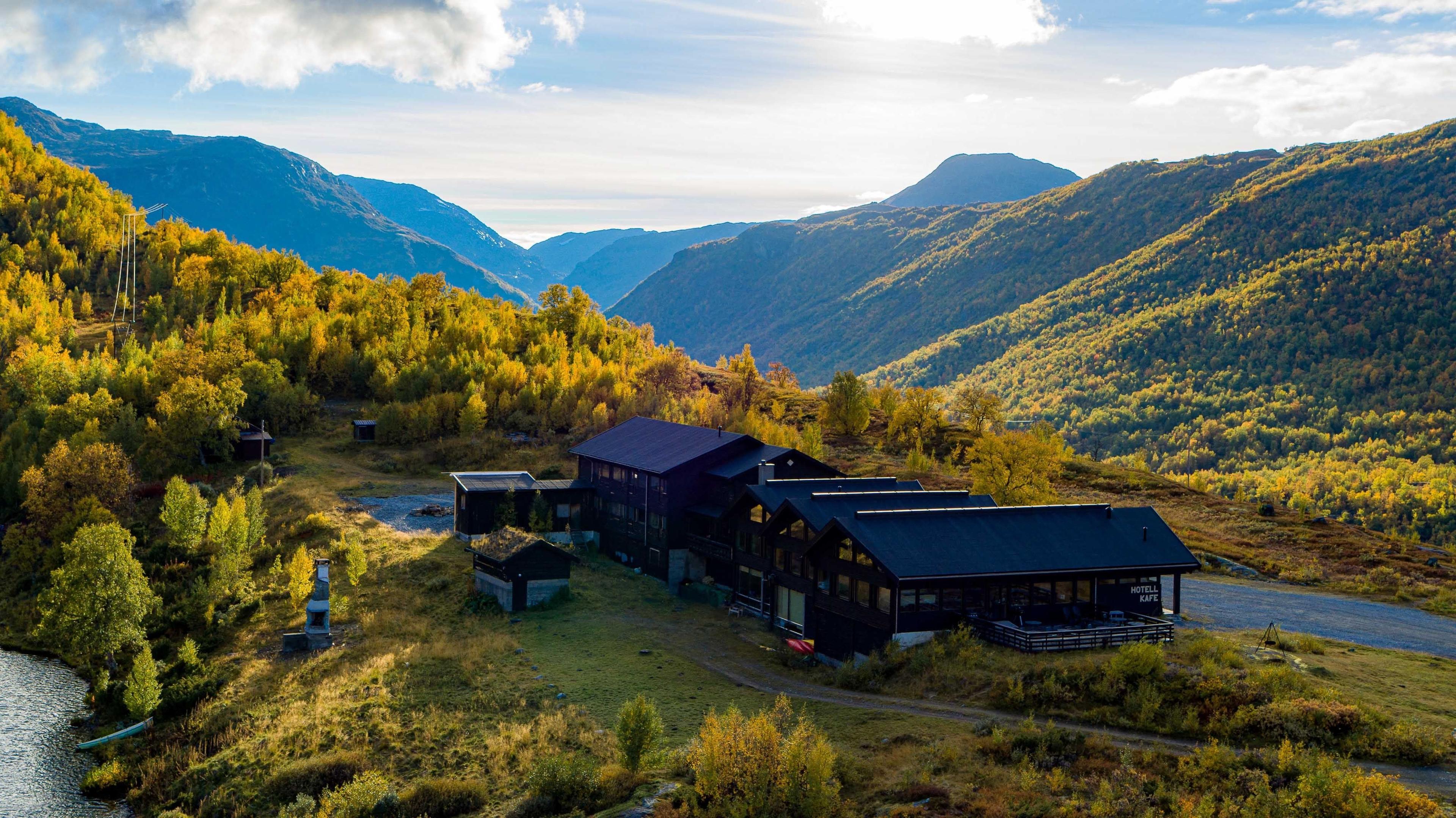 Jotunheimen Mountain Lodge