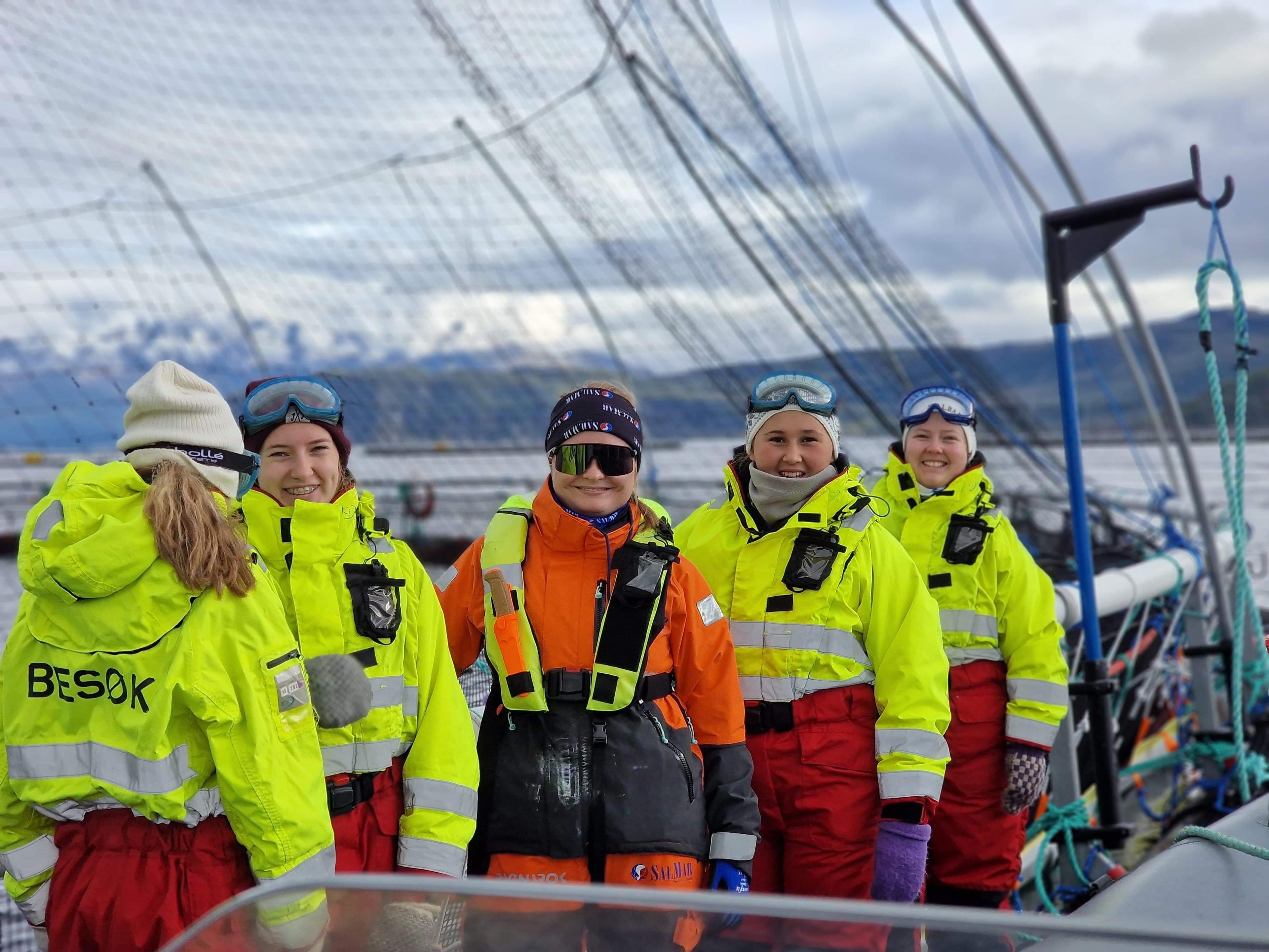 Lærerikt for unge og voksne på merdekanten