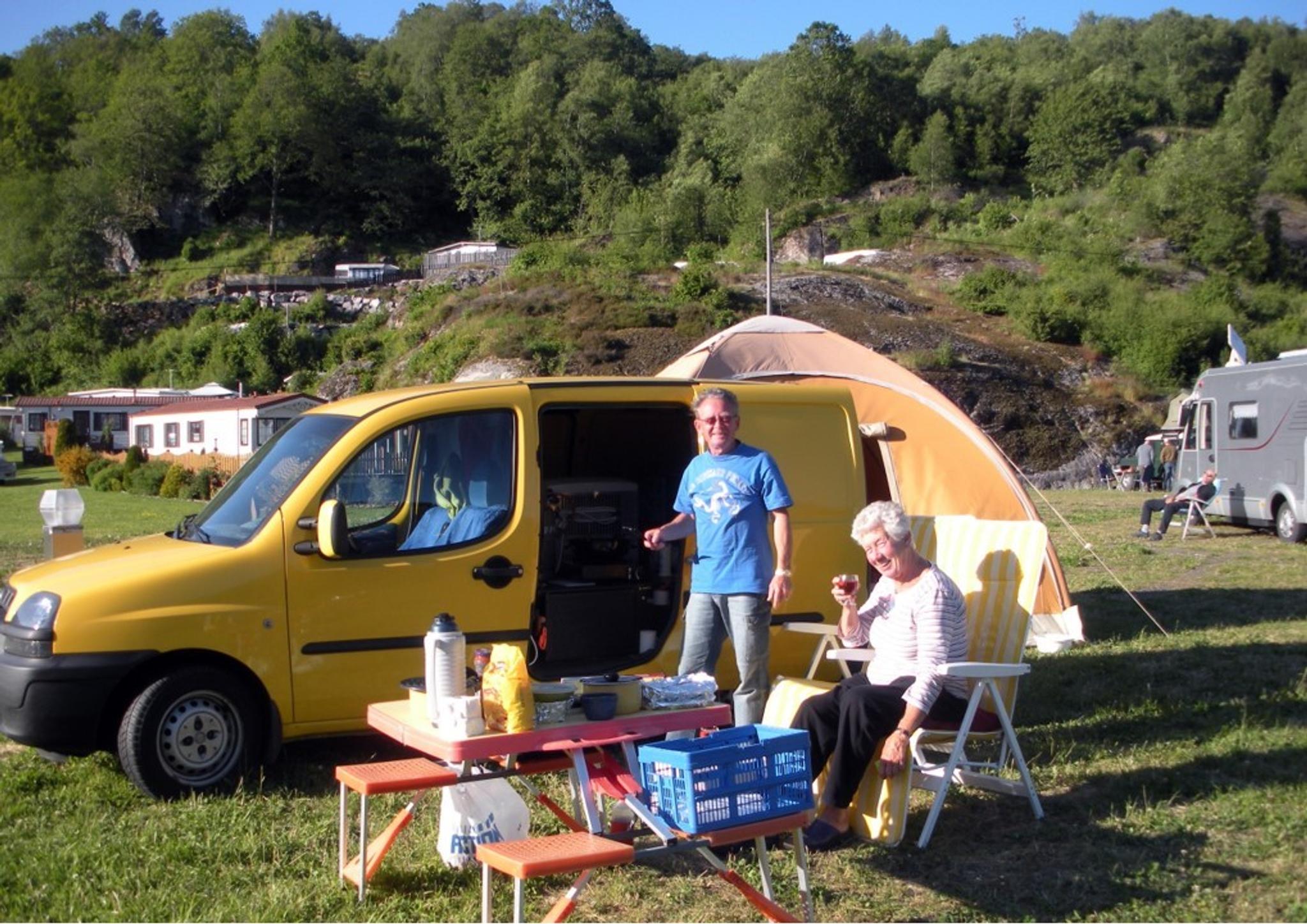 Fornøyde campinggjester