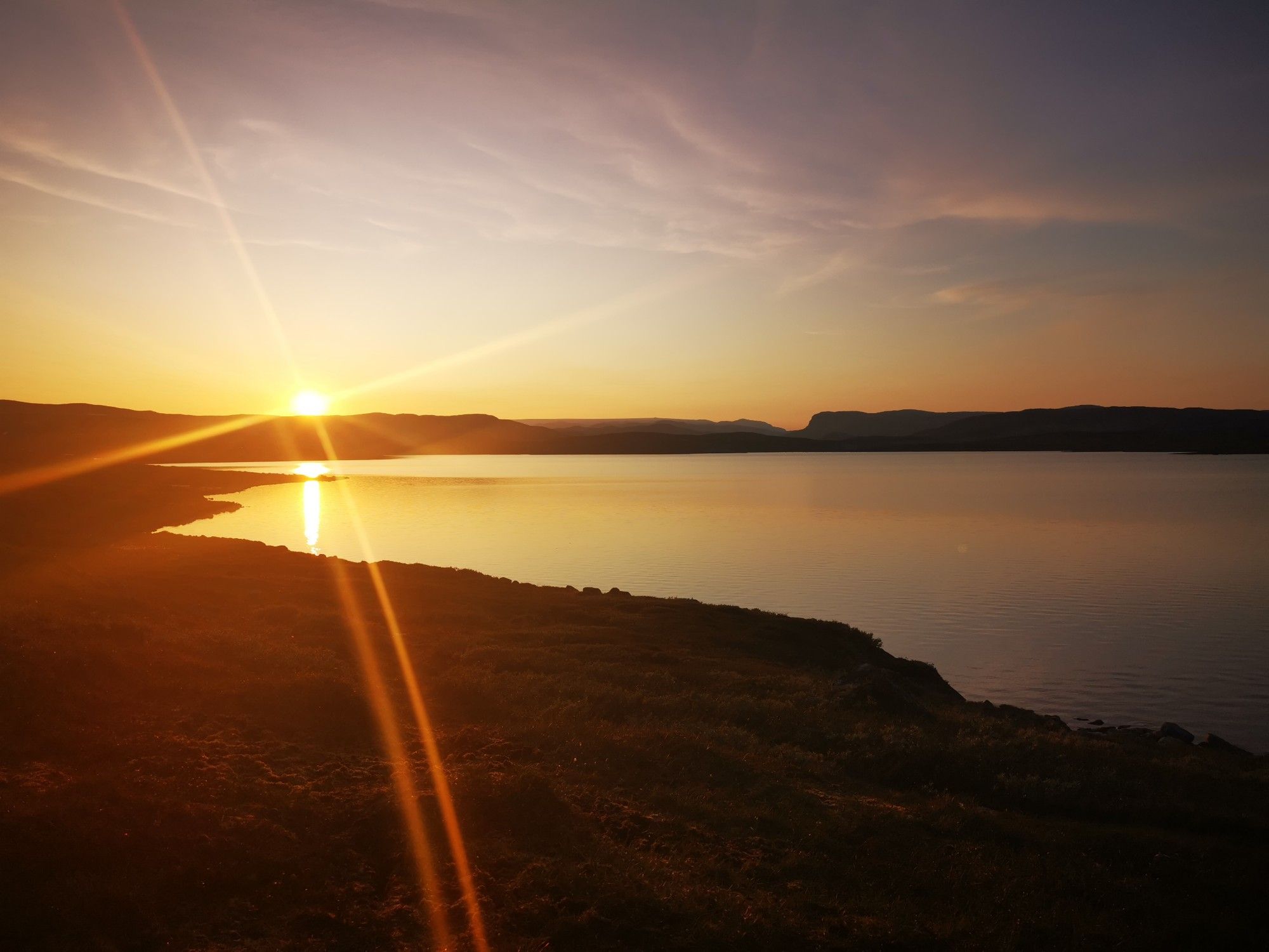 Sunset overview of the lake Halnefjorden.