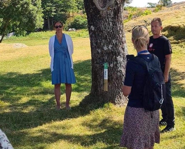 Ordfører avduker første stolpen