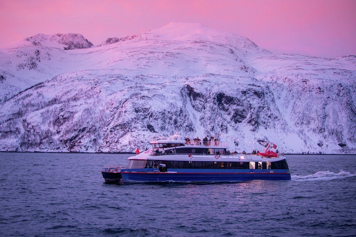 The boat Rygerdronningen on a whale watching tour by Rødne Fjord Cruise in the Tromsø region