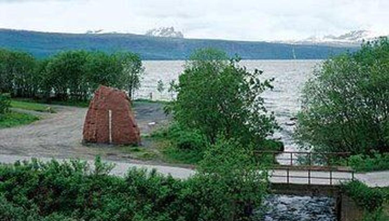 Søylen og Portalen, Narvik - Skulpturlandskap i Nordland