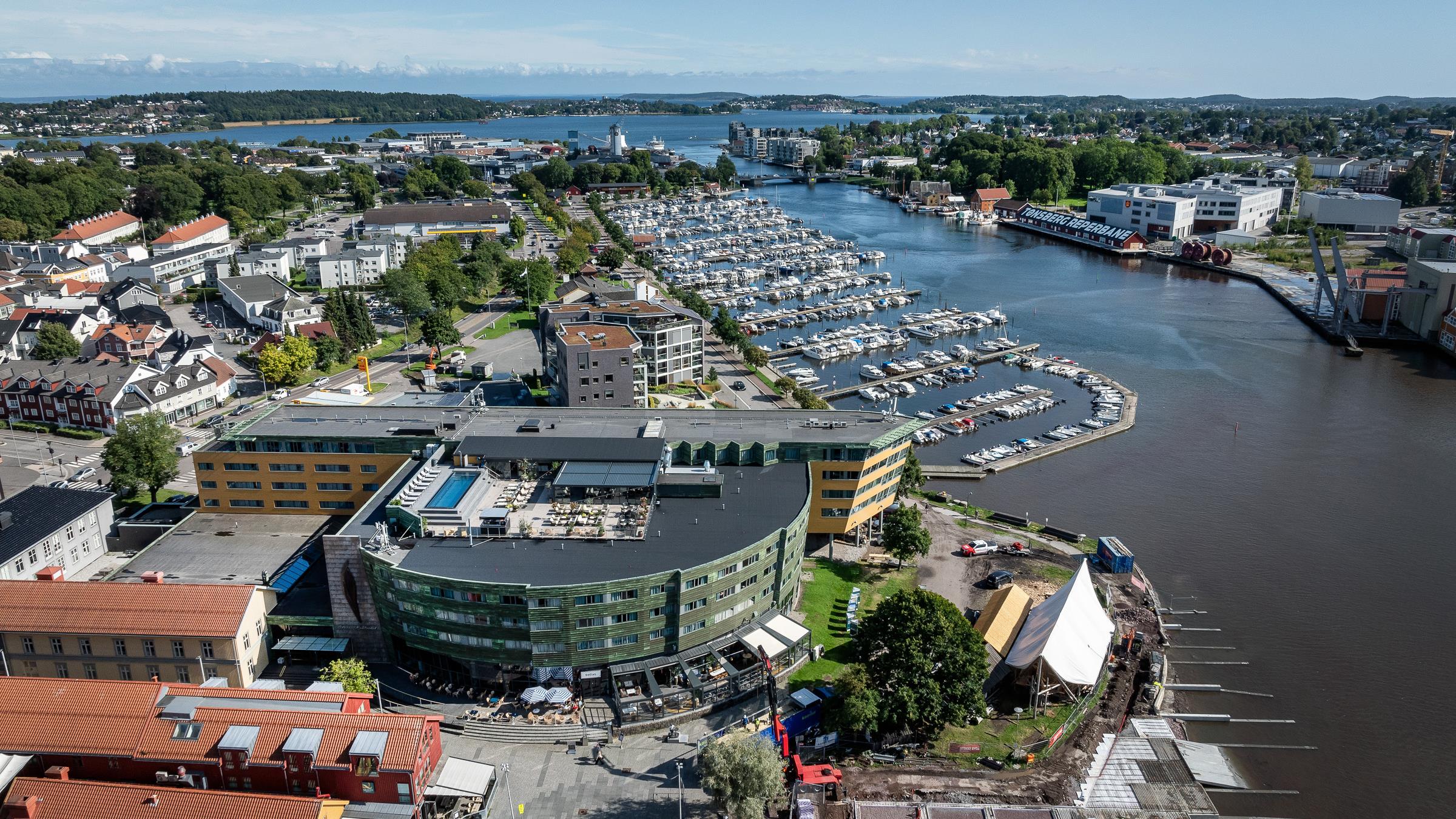 Hotellet sett fra luften