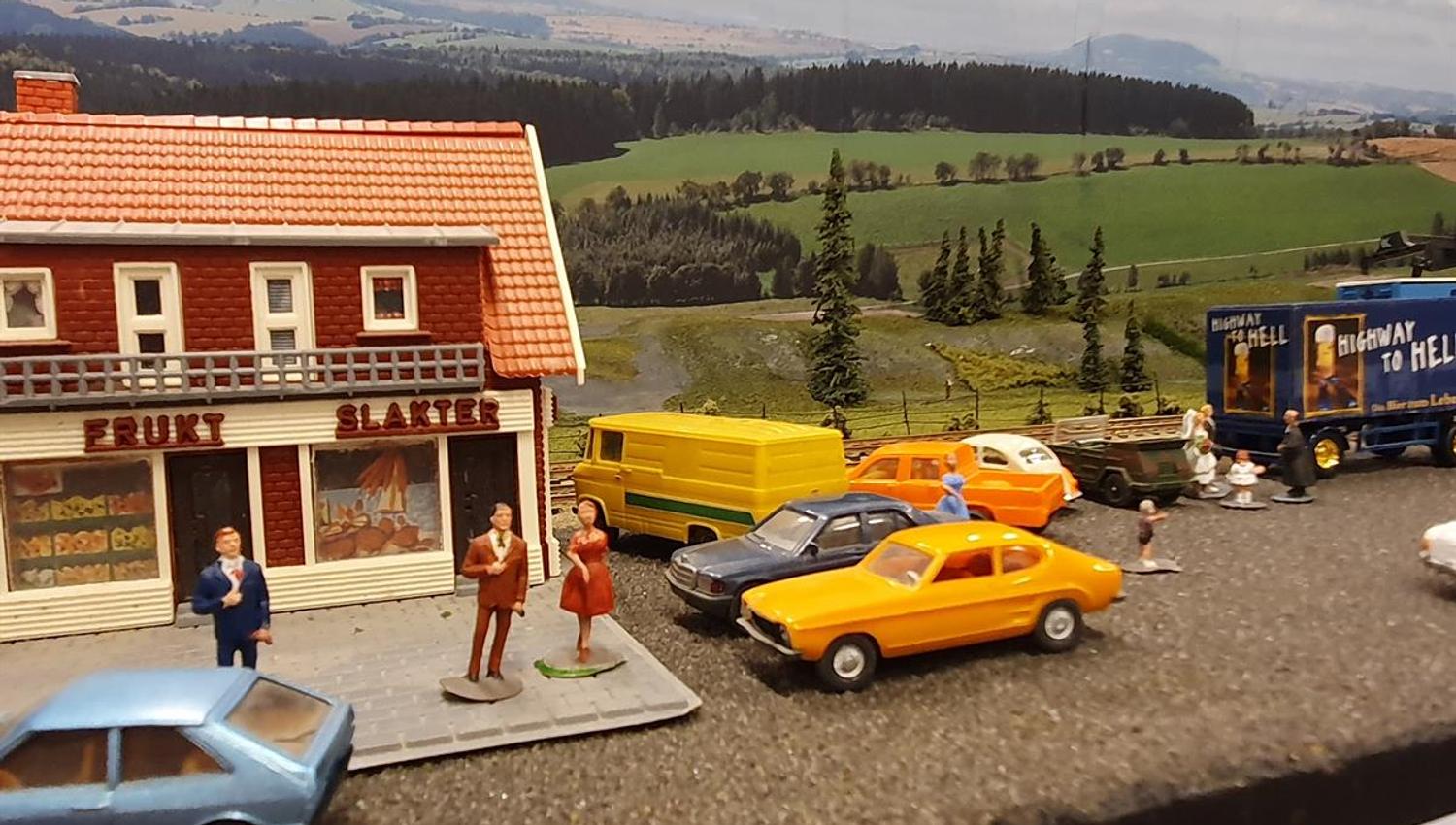 Gamle biler på Norsk jernbanemuseum