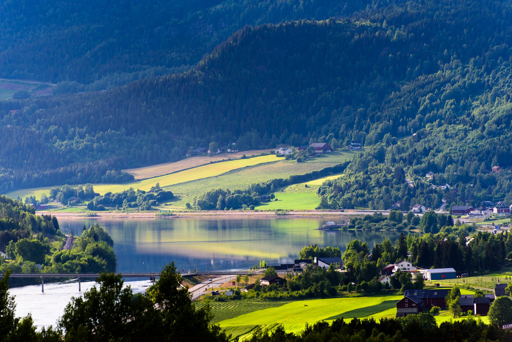 A view towards Lågen