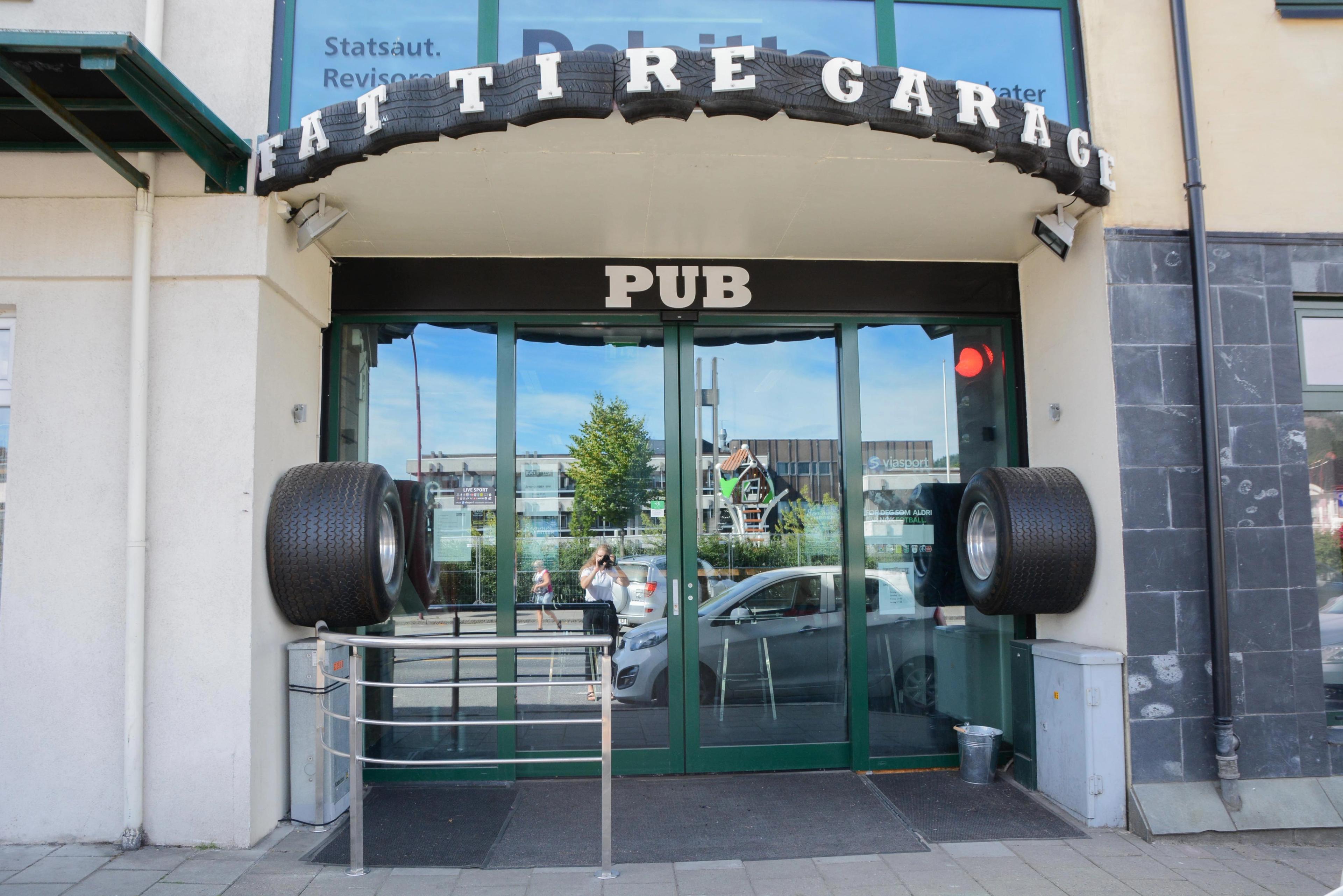 Fat Tire Garage Pub