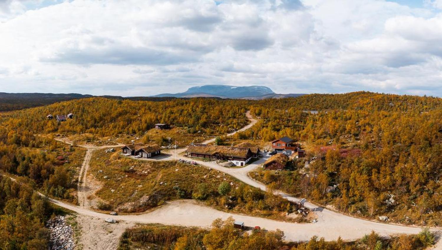 untitled-1_0027_hakkesettstolen-hallingskarvet-drone-1-paul-lockhart