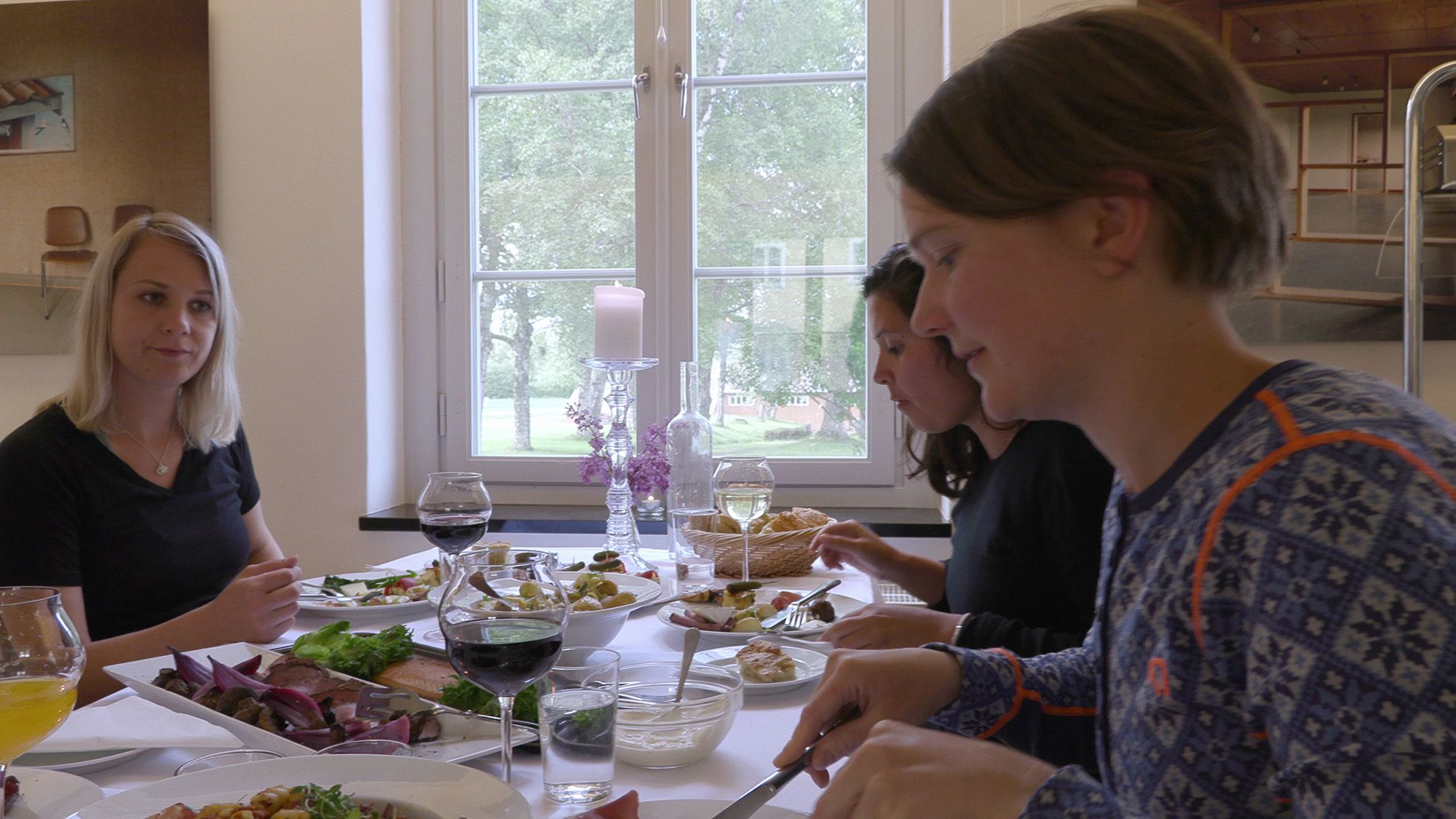 Servering på Falstadsenteret