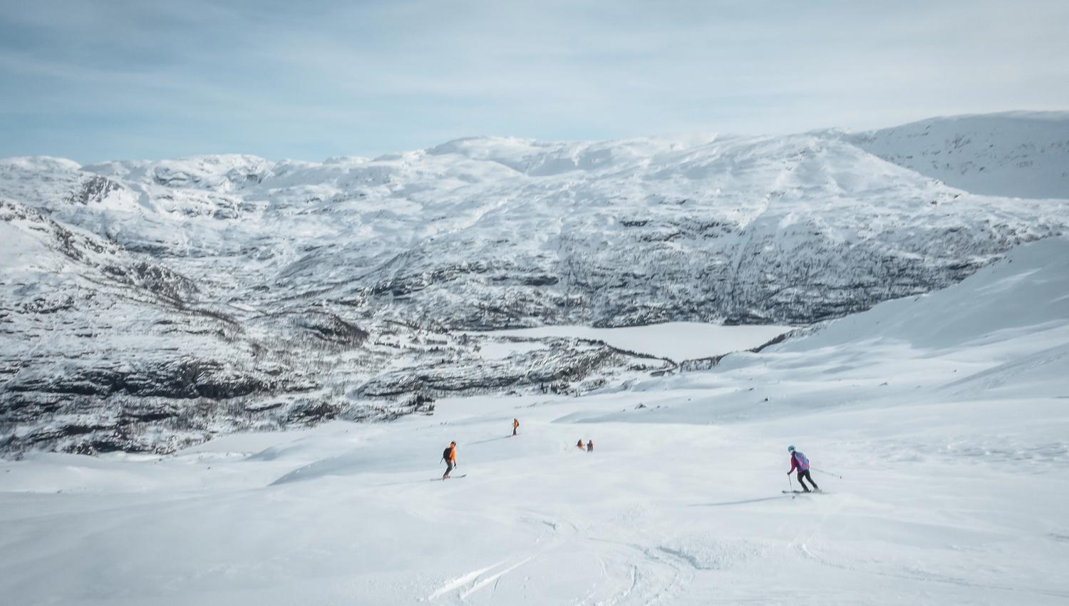 A group freeriding