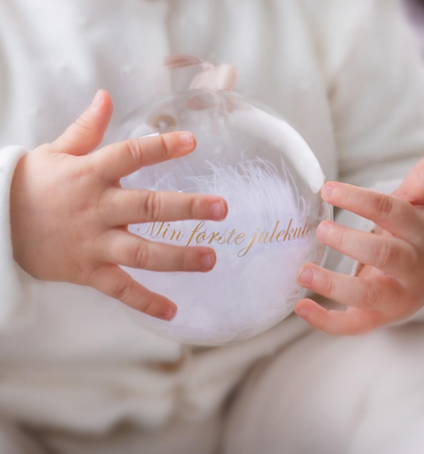 Min første julekule Magnor Glassverk