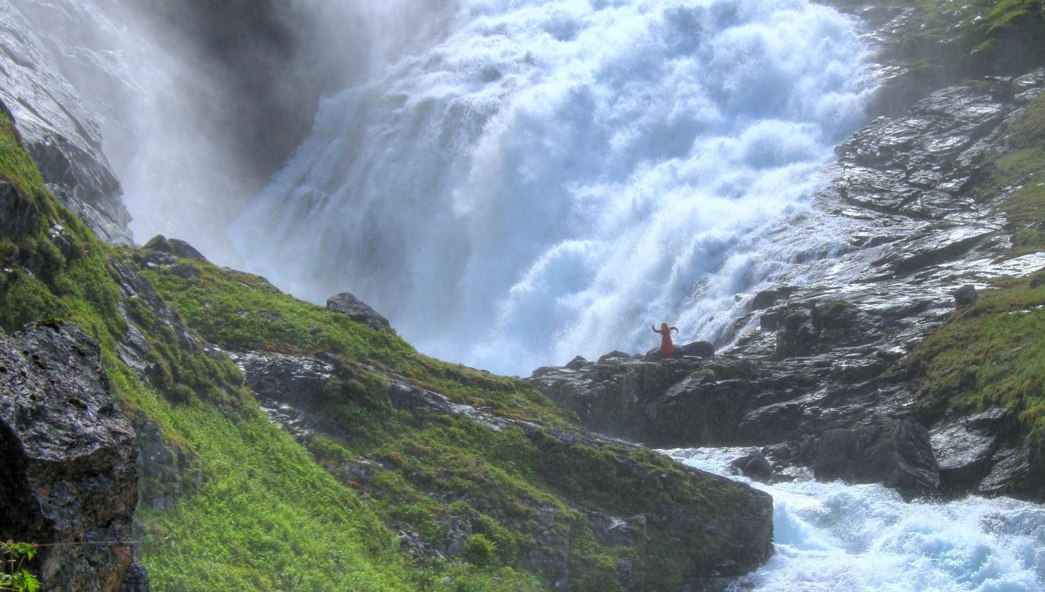 Kjosfossen, Flåmsdalen