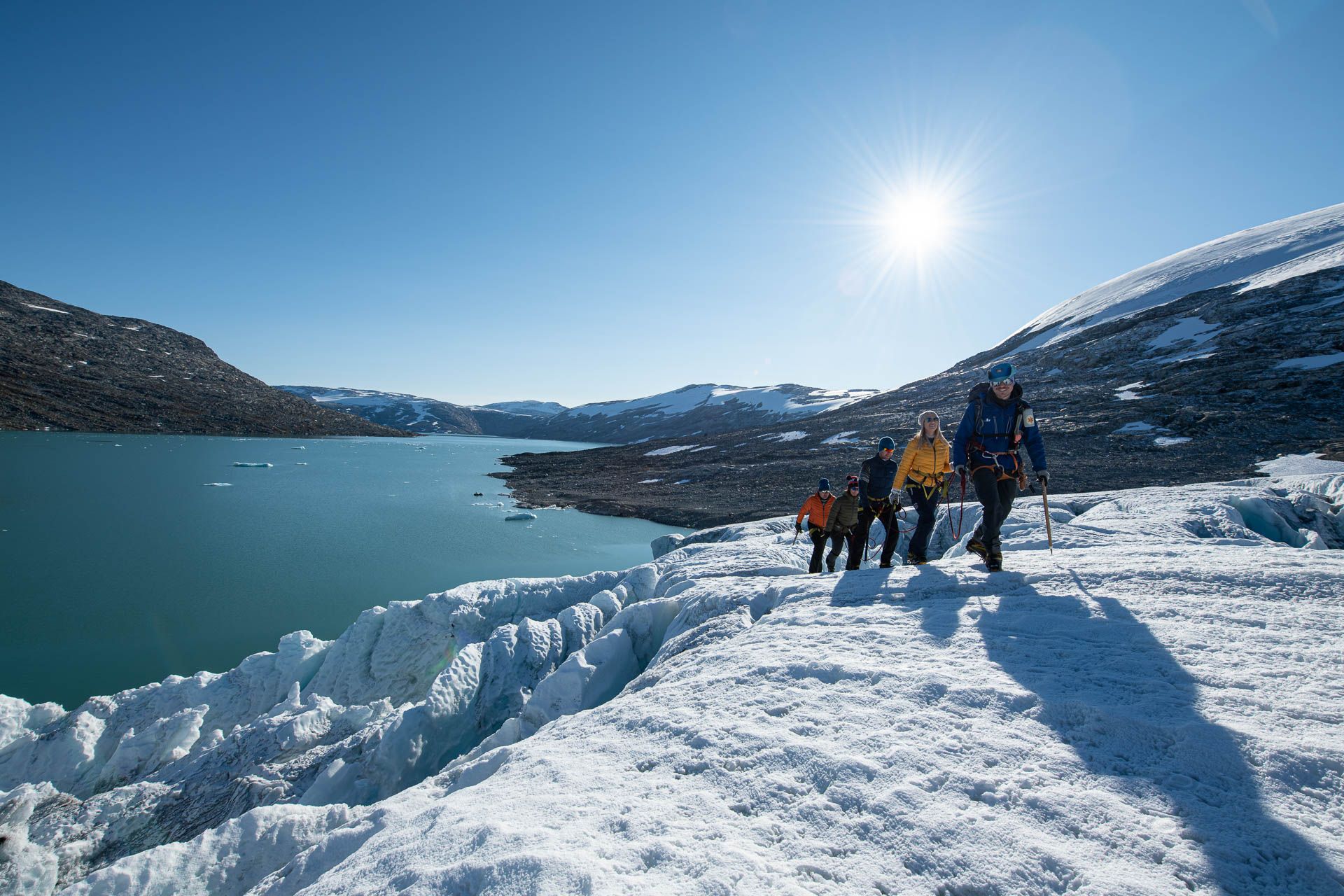 Brevandring & kajakkpadling, Austdalsbreen