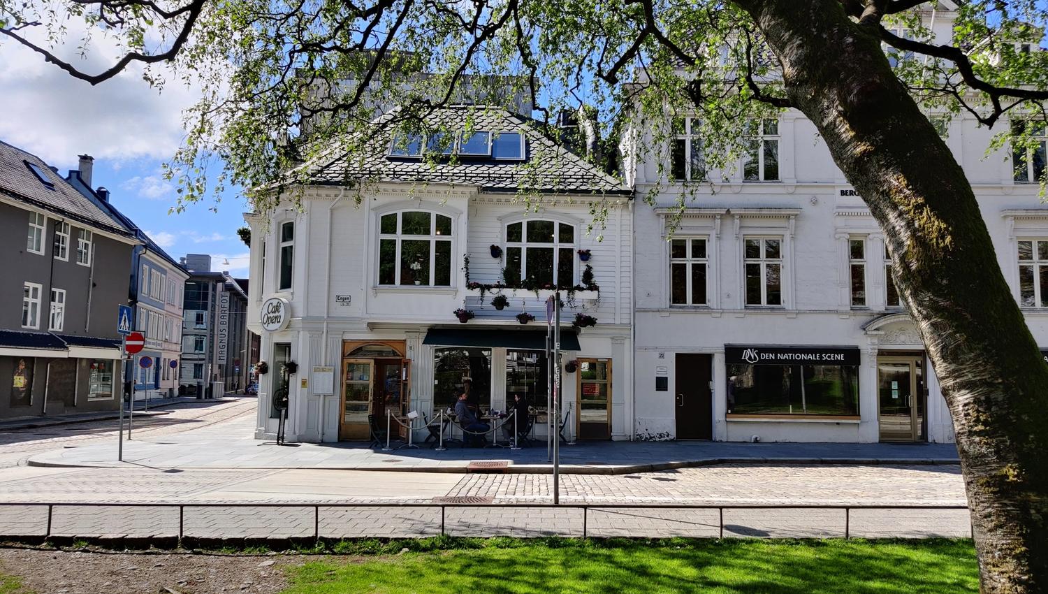 Café Opera