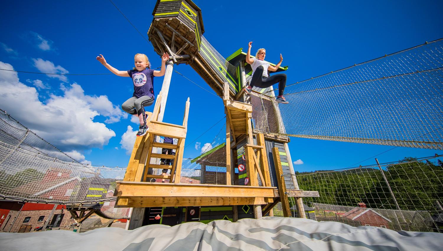 Utendørs aktivitetsleker