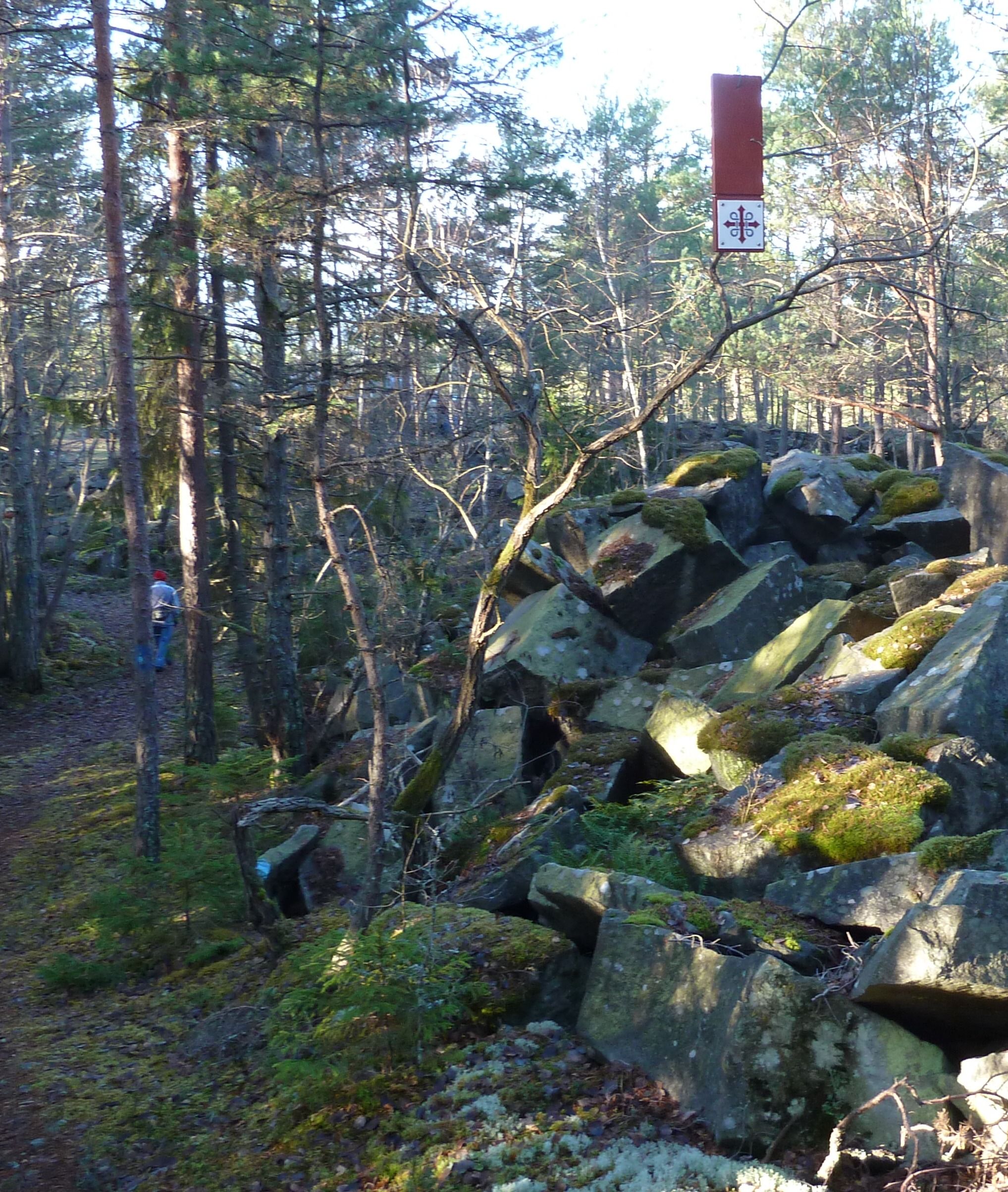 Granittstenhaug fra stenhoggervirksomheten på 1900-tallet.