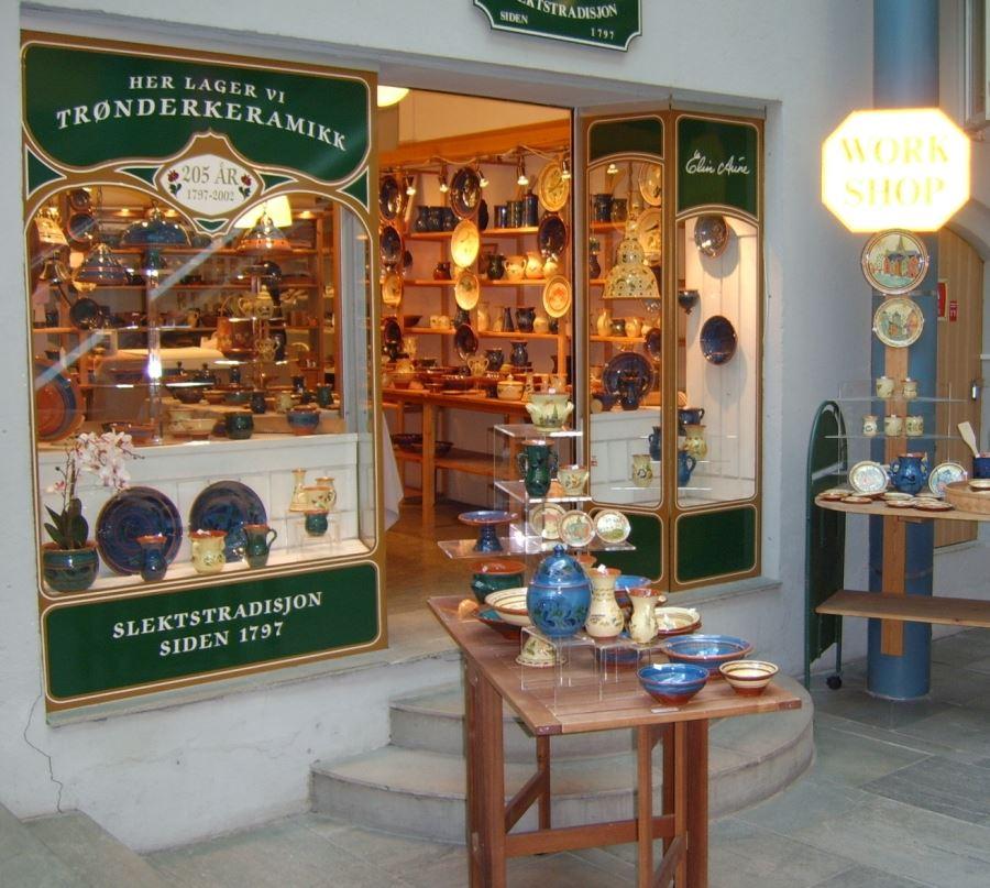 Fasaden av Pottemakerverksted Elin Aune i Trondheim