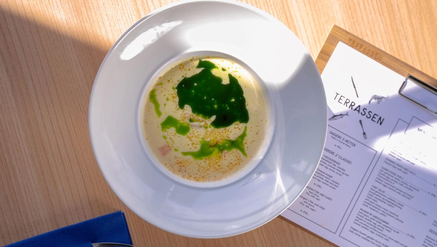 Detalj av suppe i en skål