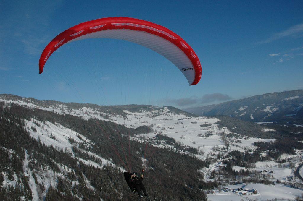 Paragliding vinter