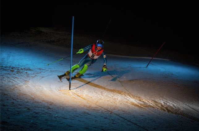 Alpinist in the dark