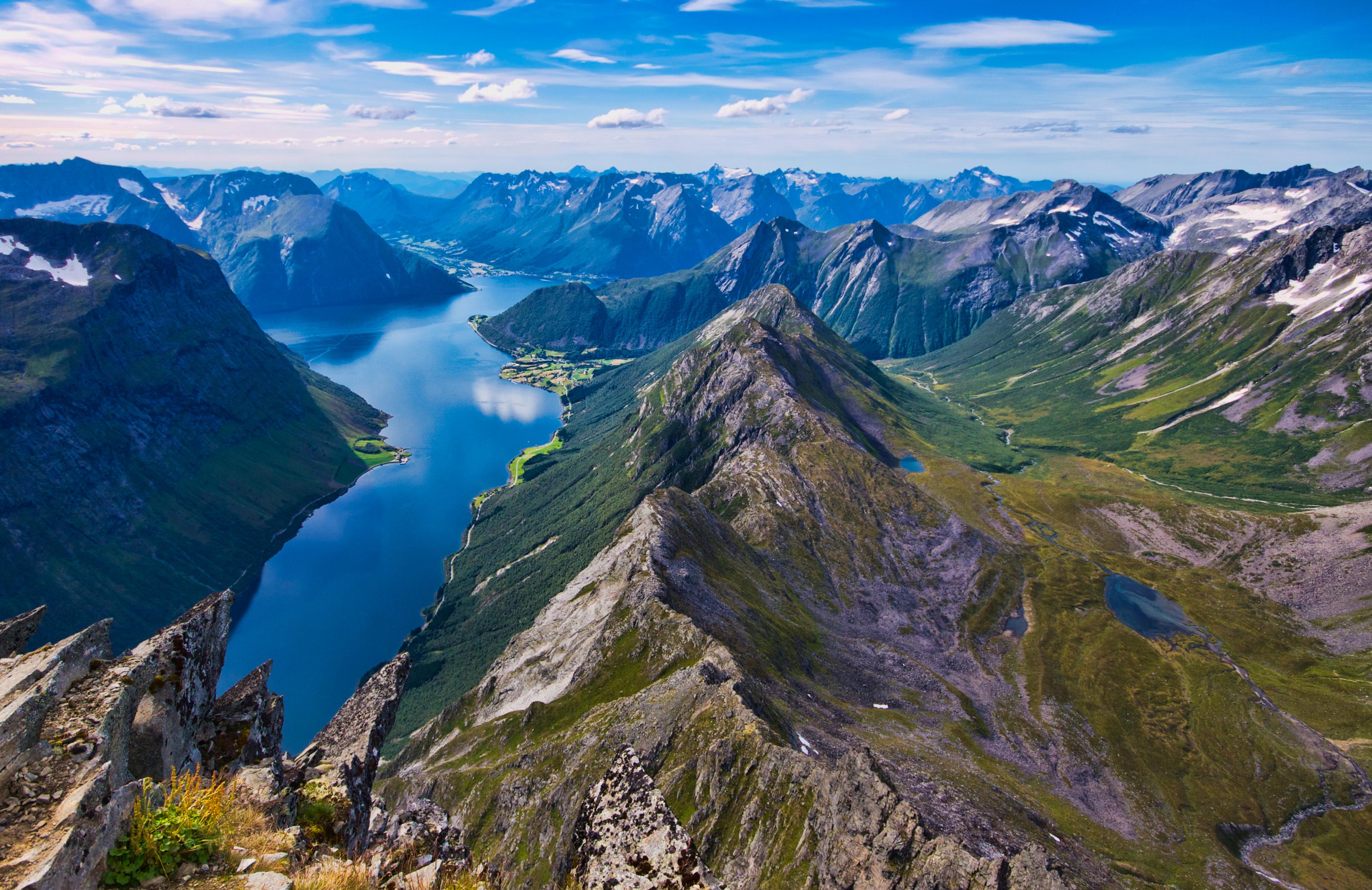 Hiking trip to Slogen (1564 m.a.s.l.)