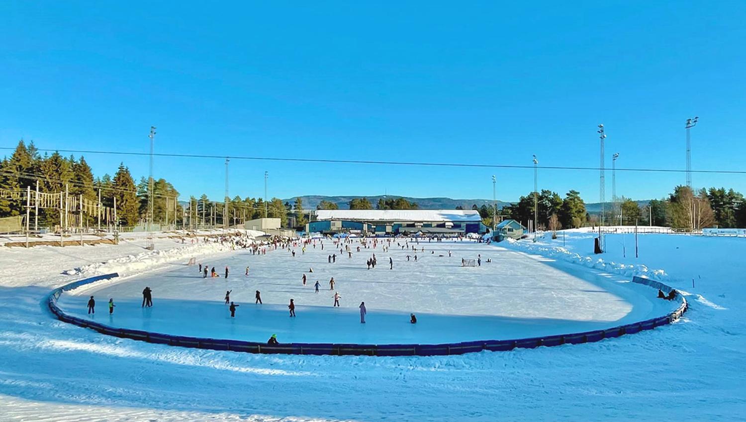 skøytebanen i Skien fritidspark