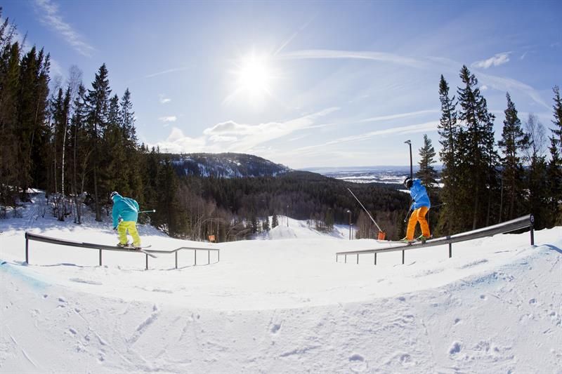 rampe for snowboard og ski