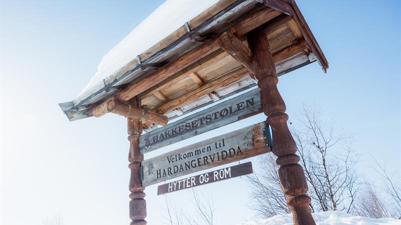 skilt ved innkjøringen til Ustaoset