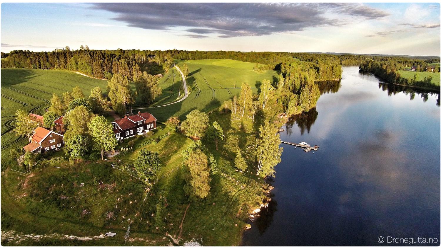 Vorma og Huser gård.