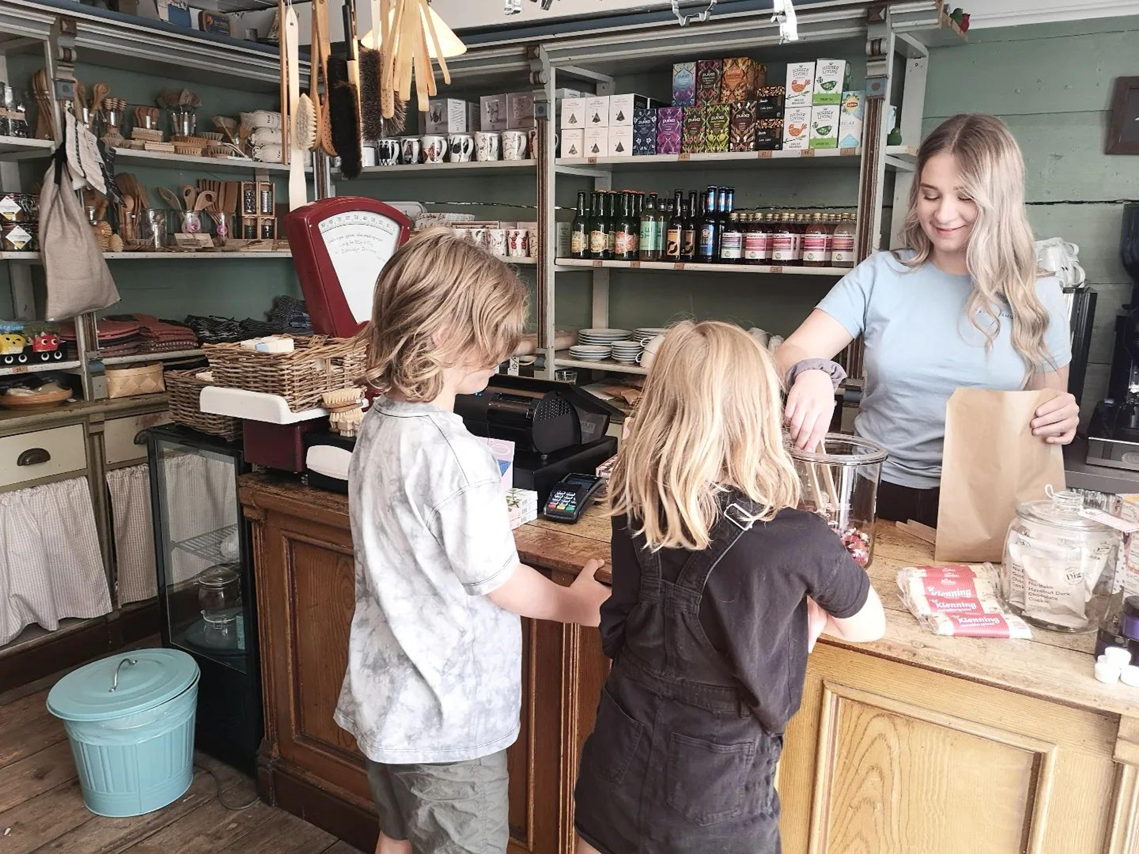 Flekkefjord museum Krambua ansatte