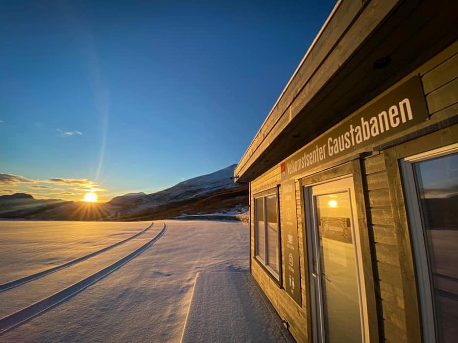 billettkontor til Gaustabanen om vinteren