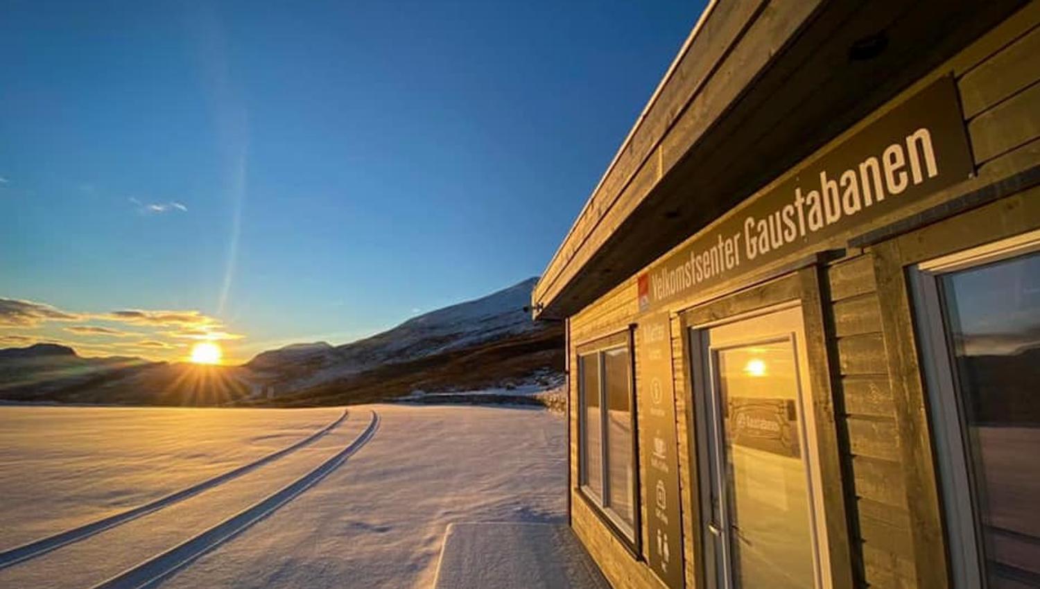 billettkontor til Gaustabanen om vinteren