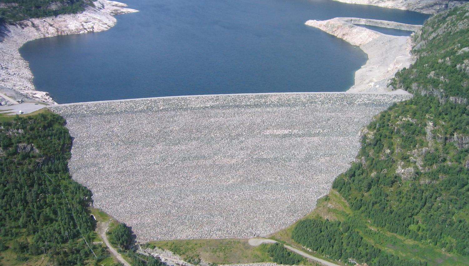 vatnedalsdammen i Bykle