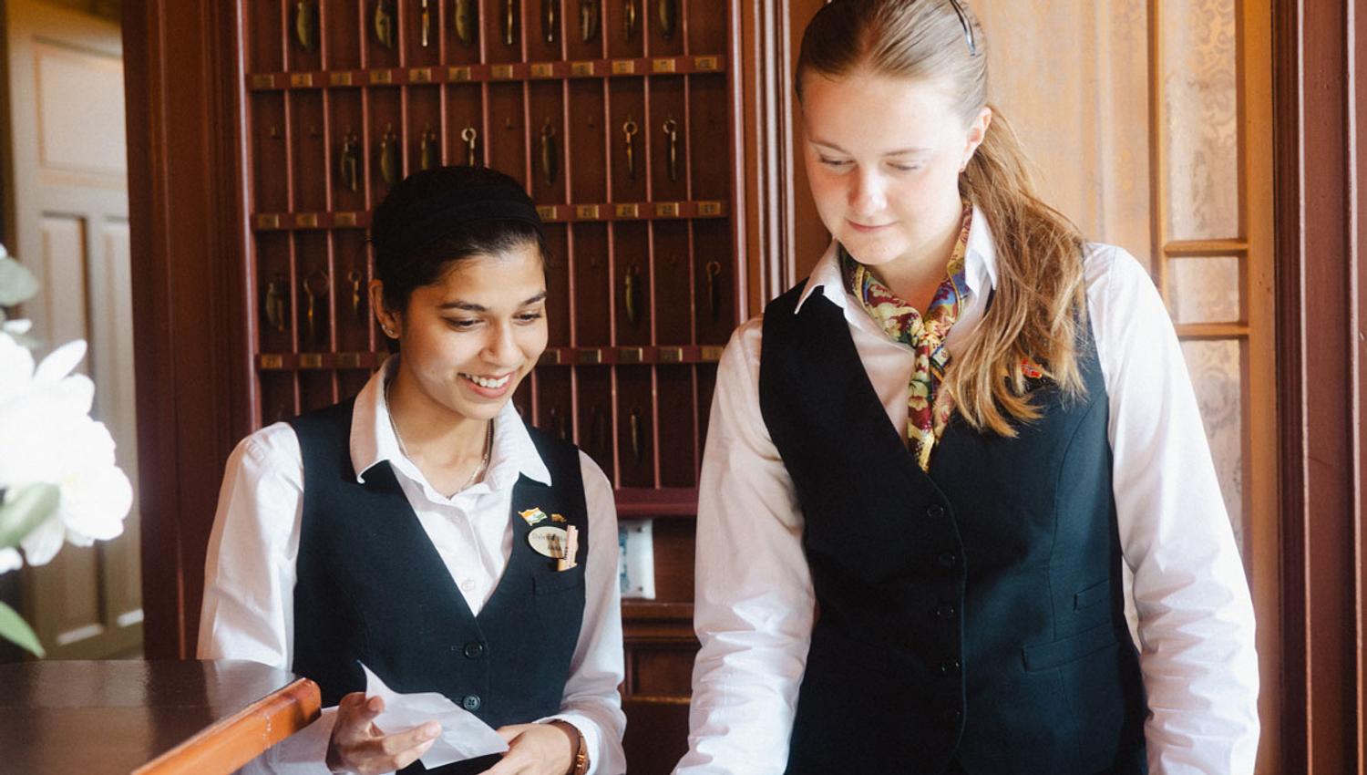 reception at Dalen Hotel