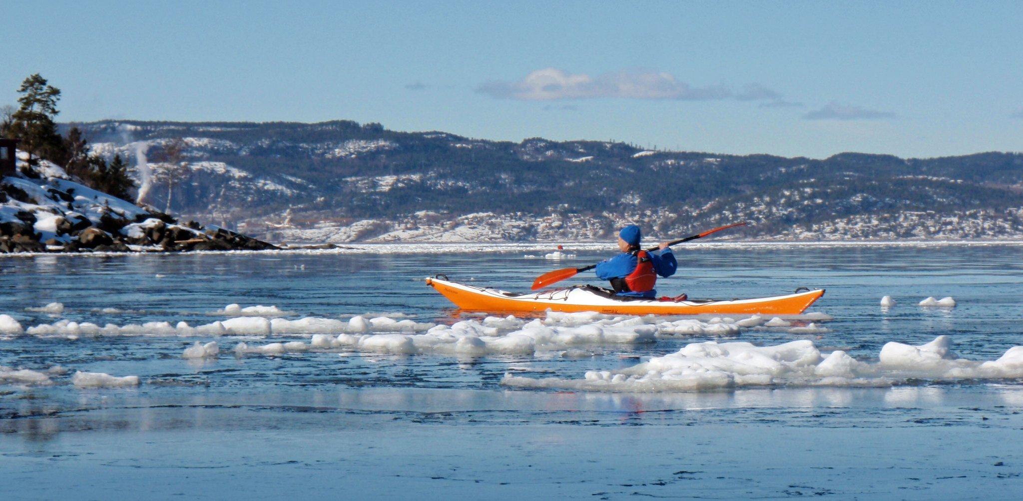 Vinterkajakk Foto CampSoon - Ekvik og Bjune 191986_196905517007234_2495055_o
