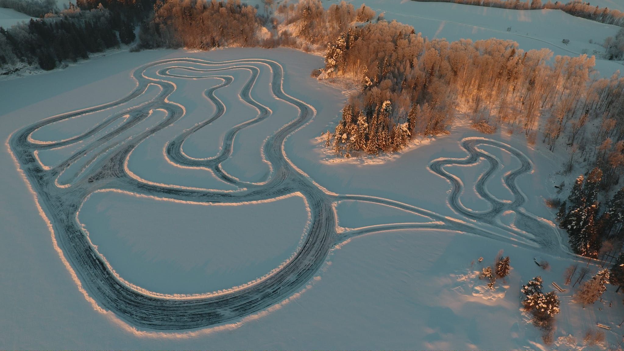 Øyerenopplevelser - isbane 2024