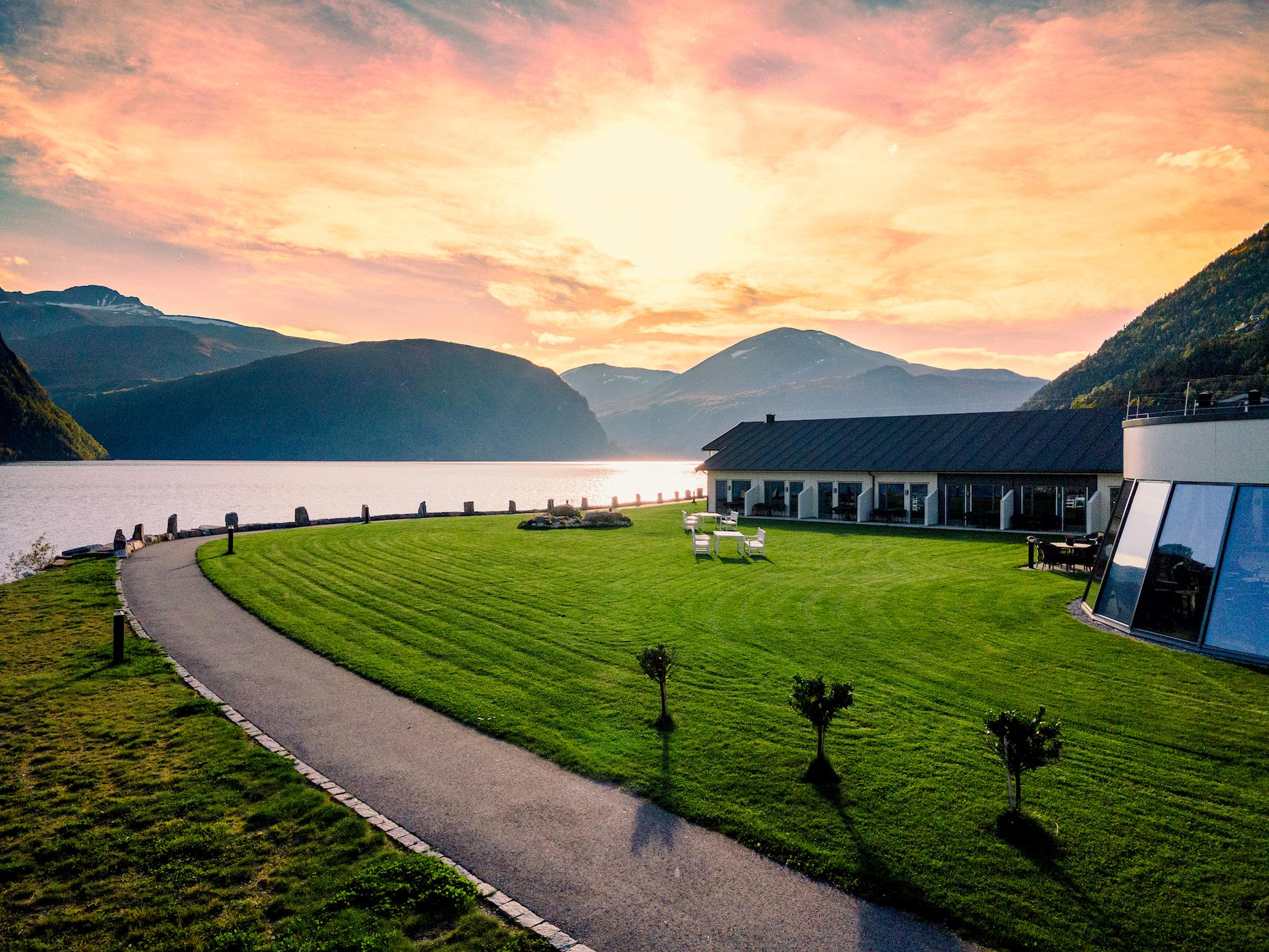 Valldal Fjordhotell by Classic Norway Hotels