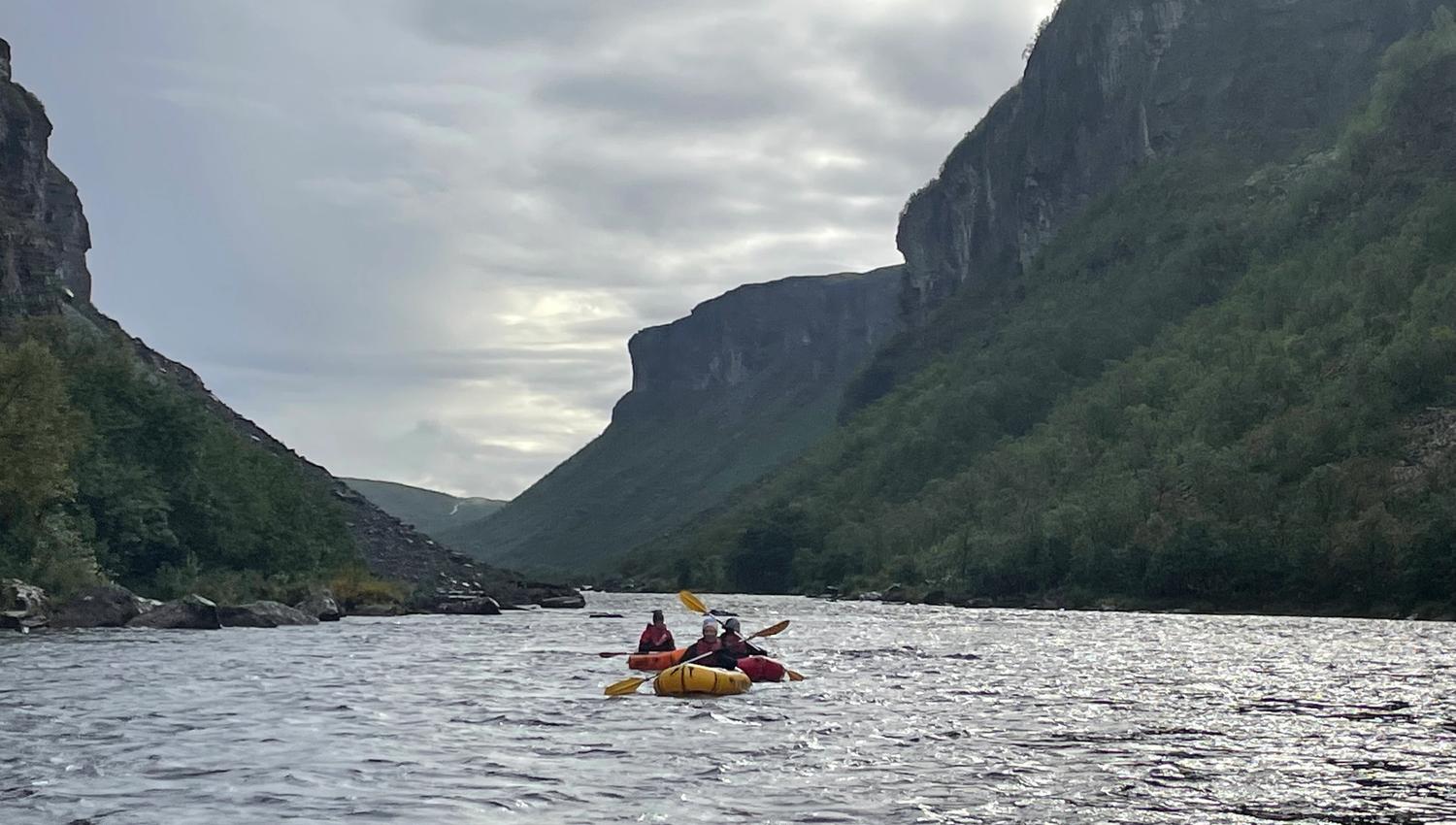 Explore the breathtaking landscape as you kayak through crystal-clear waters, flanked by majestic cliffs and vibrant foliage. Experience the thrill of adventure while immersing yourself in nature's beauty!