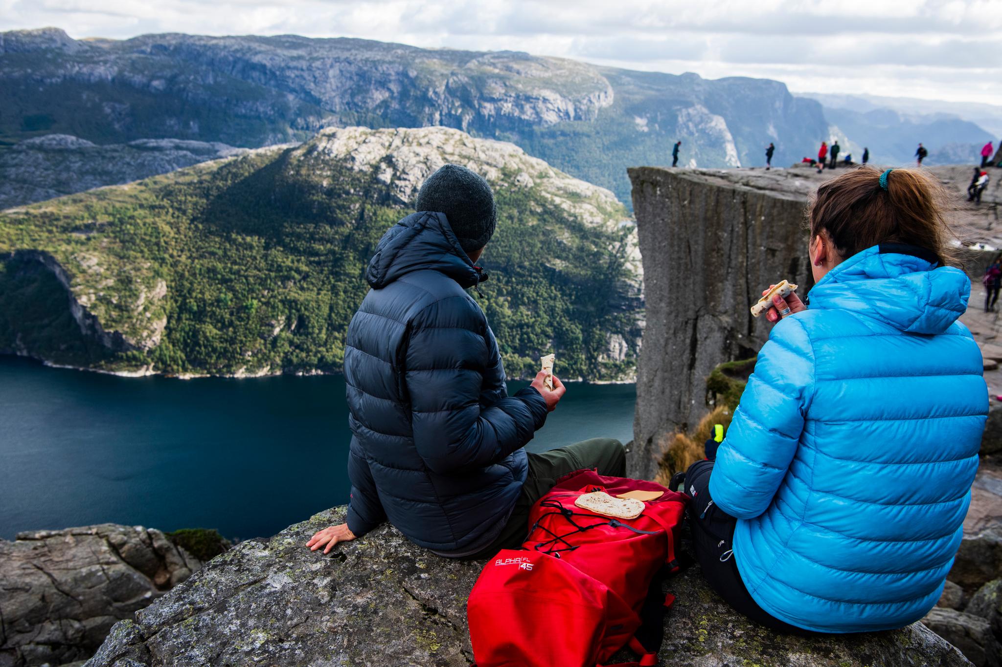 Fjelltur til Preikestolen i Lysefjorden