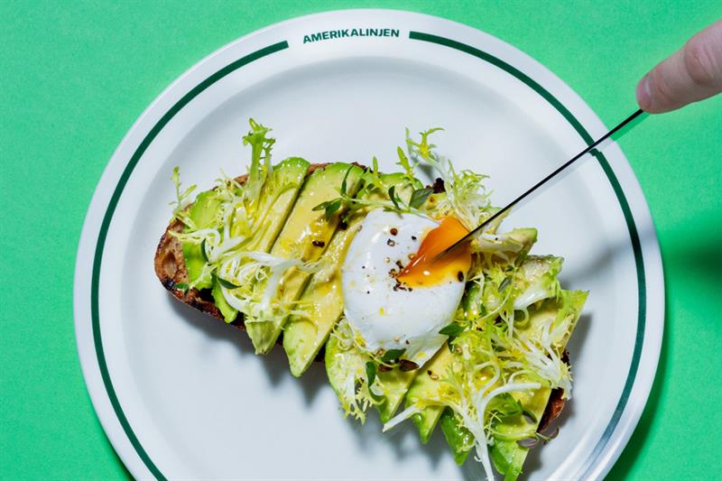 Avocado toast with poached egg
