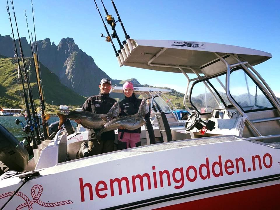 Hemmingodden - fiskebåt med turister