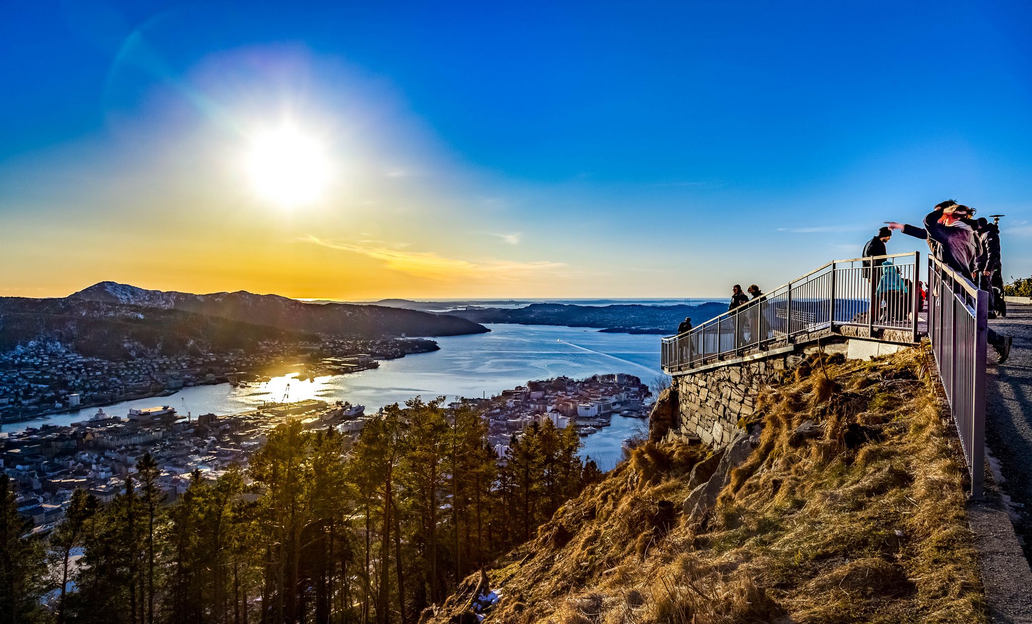 Guidet fjelltur: "On Top of Bergen"
