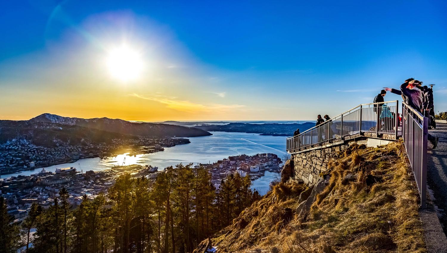 Guidet fjelltur: "On Top of Bergen"