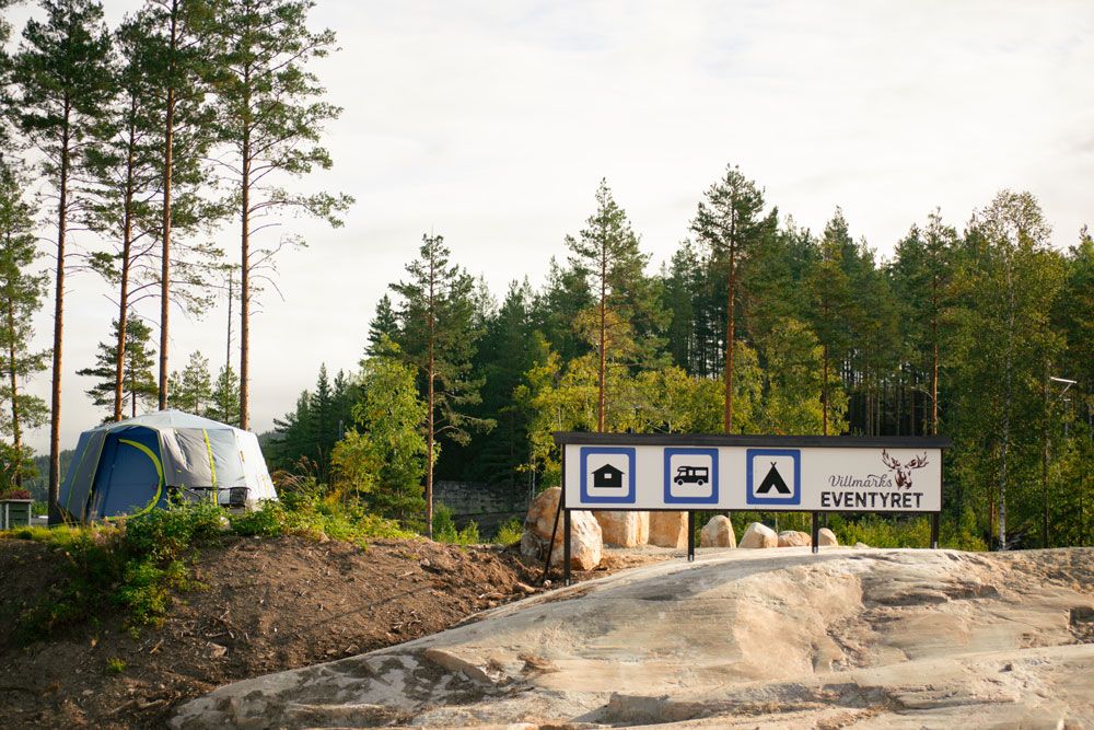 skilt til Villmarkseventyret camping