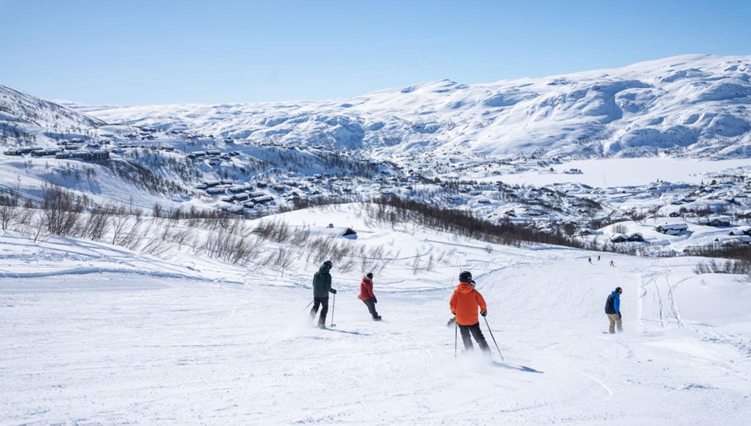 Vinje_vinter_alpinbakke-på-Haukelifjell-skisenter_1000x667