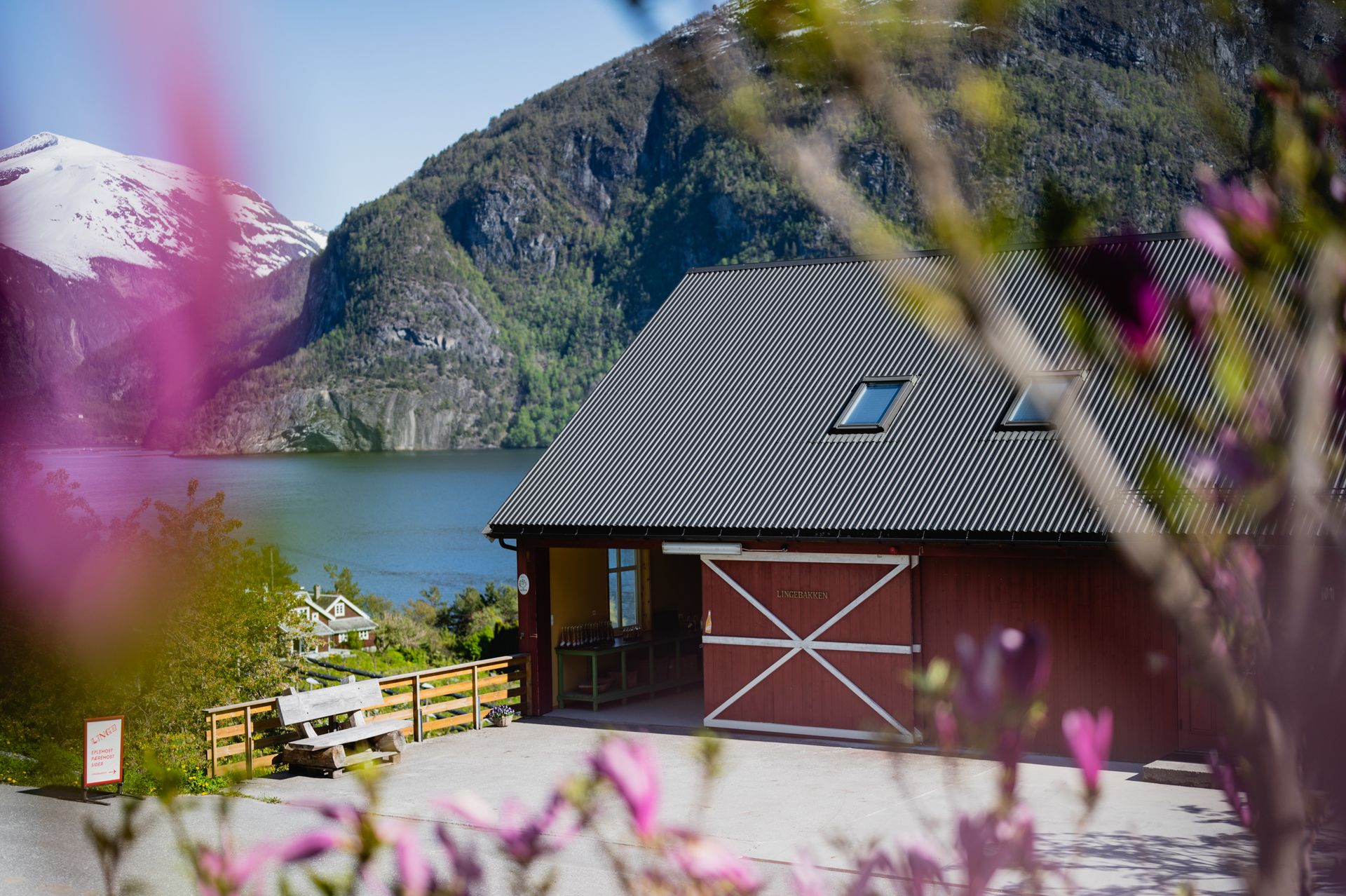 Lingebakken Gardsutsalg