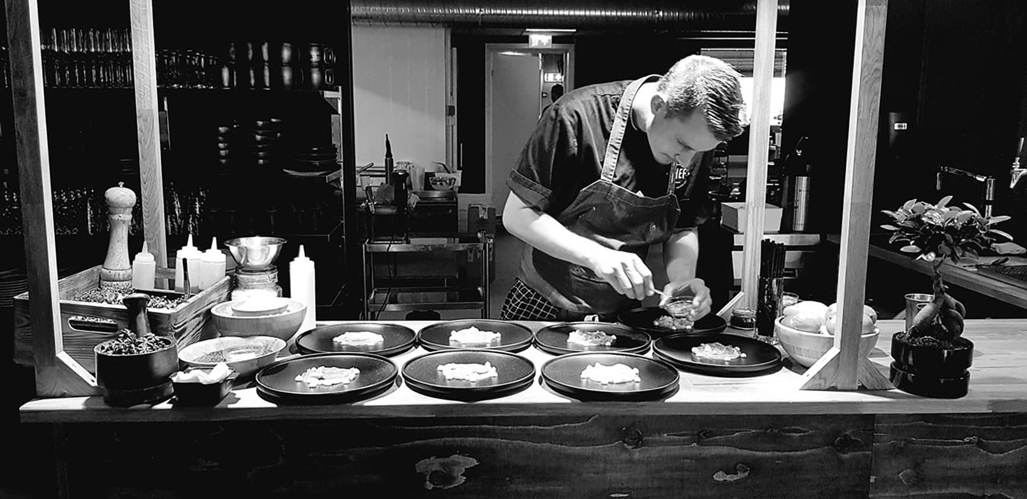 En av gründerne i aksjon