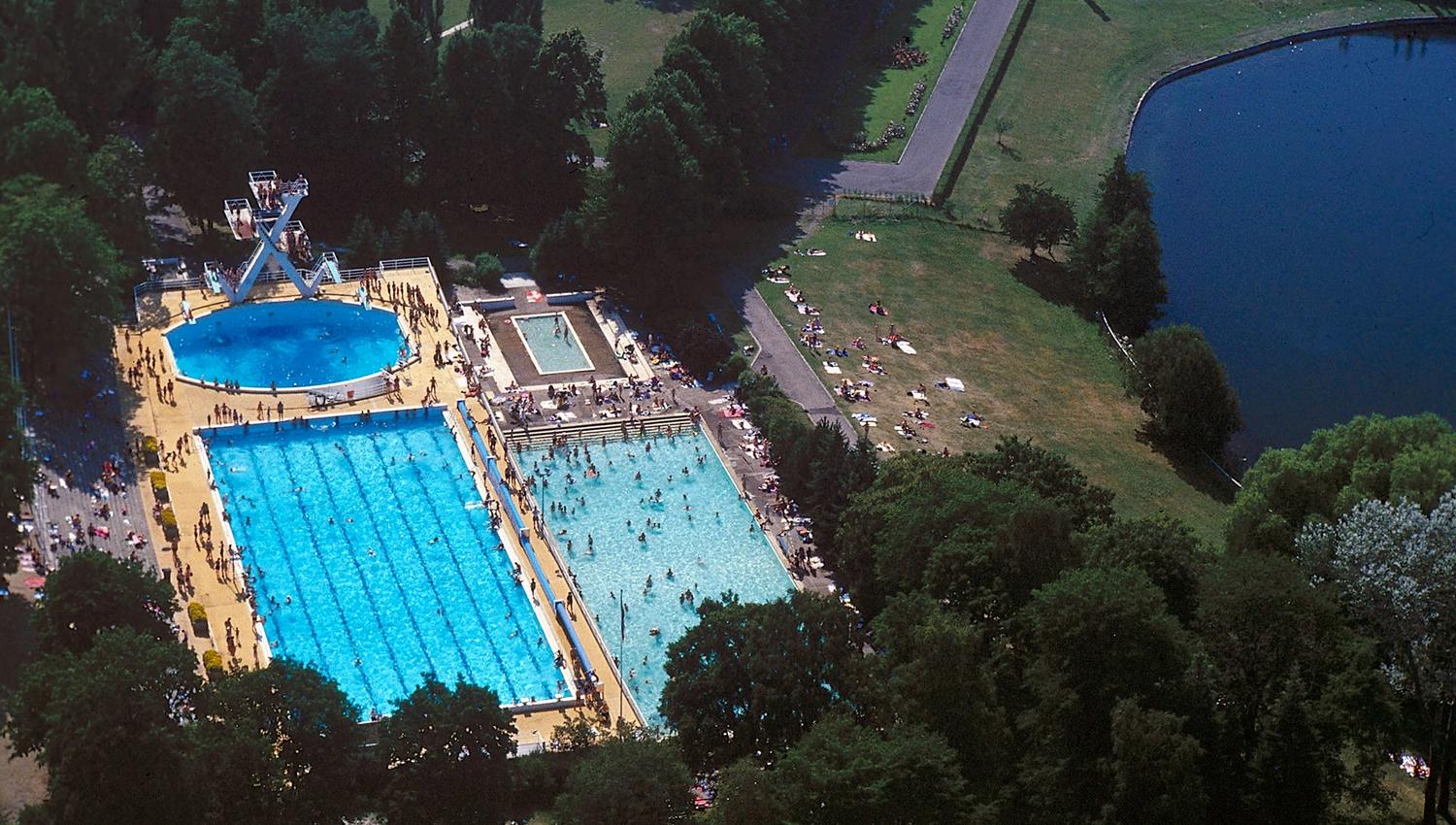 Aerial view of Frognerbadet.