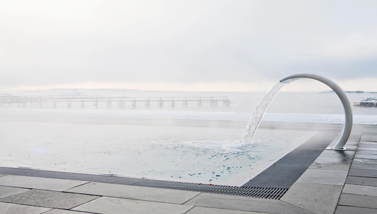 Utebasseng pa° Støtvig hotel
